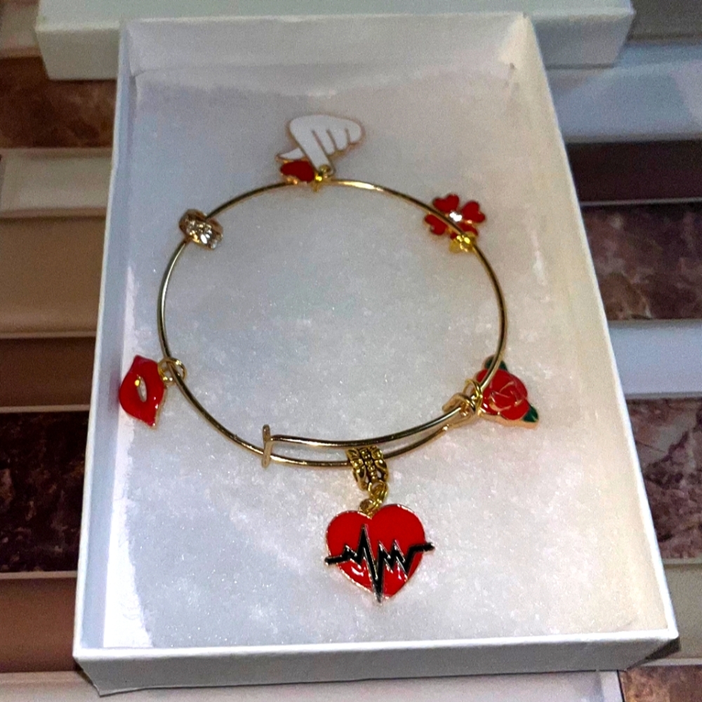 Heart Charm Bangle Bracelet